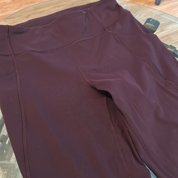 lululemon athletica 34” leggings size 8 - Picture 3 of 6